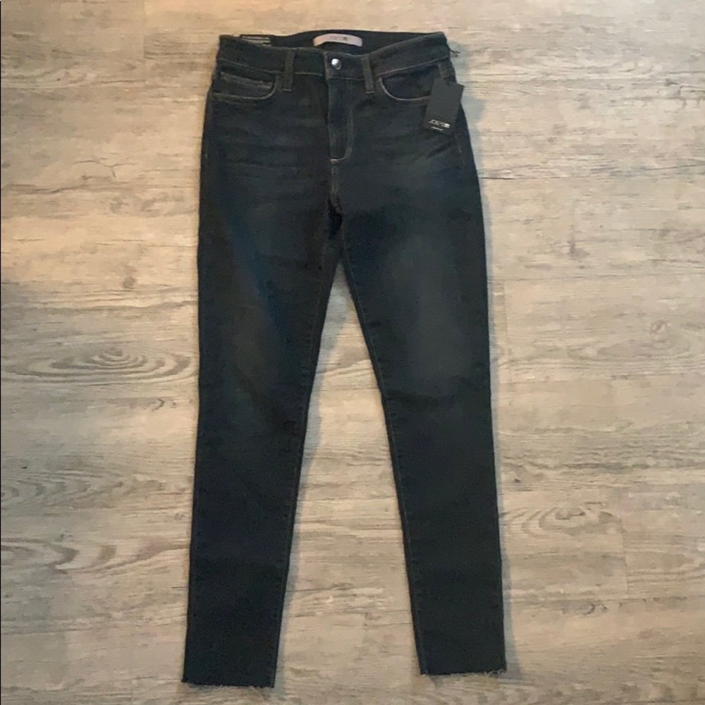 Authentic Joe’s Skinny Ankle Jeans- Mid Rise